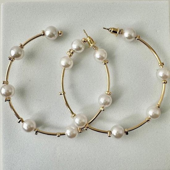Pearl Hoop Earrings | Elegant & Timeless Jewelry