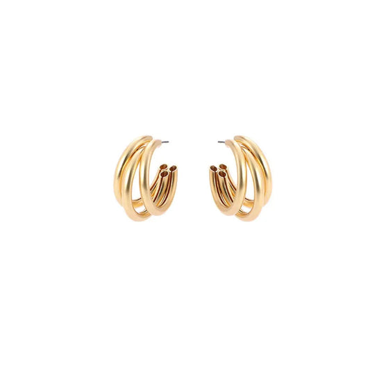 Small Hoop Earrings | Minimalist & Everyday Style